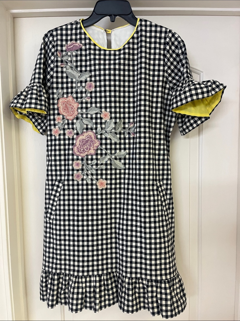 Black & White Gingham Dress w/Floral Embroidery & Yellow PopUp Color Underlining